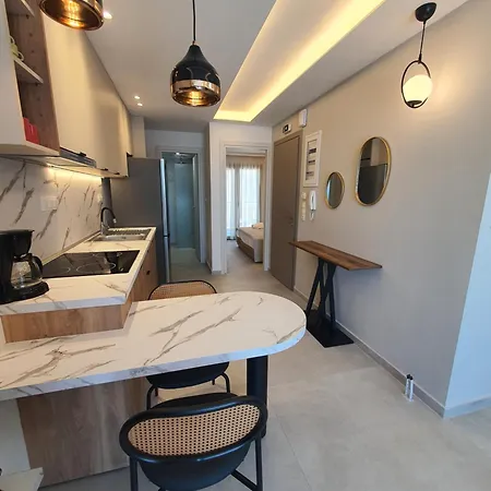 Sealon & Loft 4* 利迈纳里亚