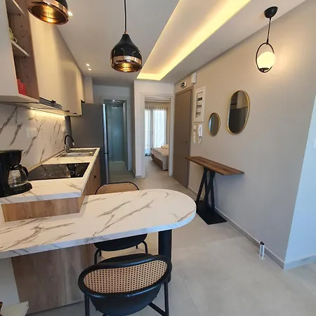 Sealon & Loft 4* 利迈纳里亚