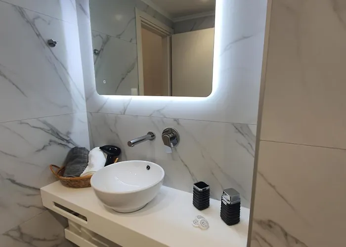 Appart hôtel Sealon & Loft 4*